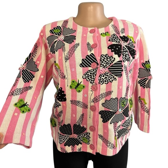 Design Options Vintage Pink and White Striped Retro Cardigan - Picture 2 of 9